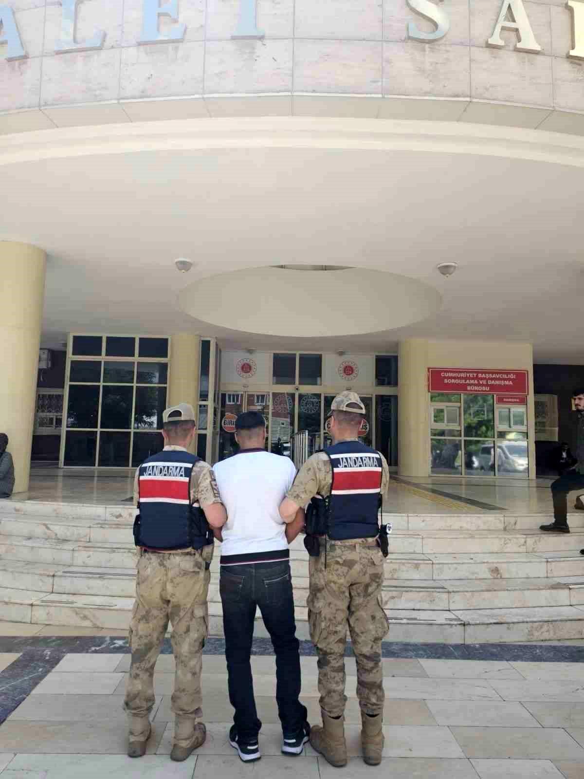 Hırsızlık Suçlusu Jandarma Tarafından Yakalandı