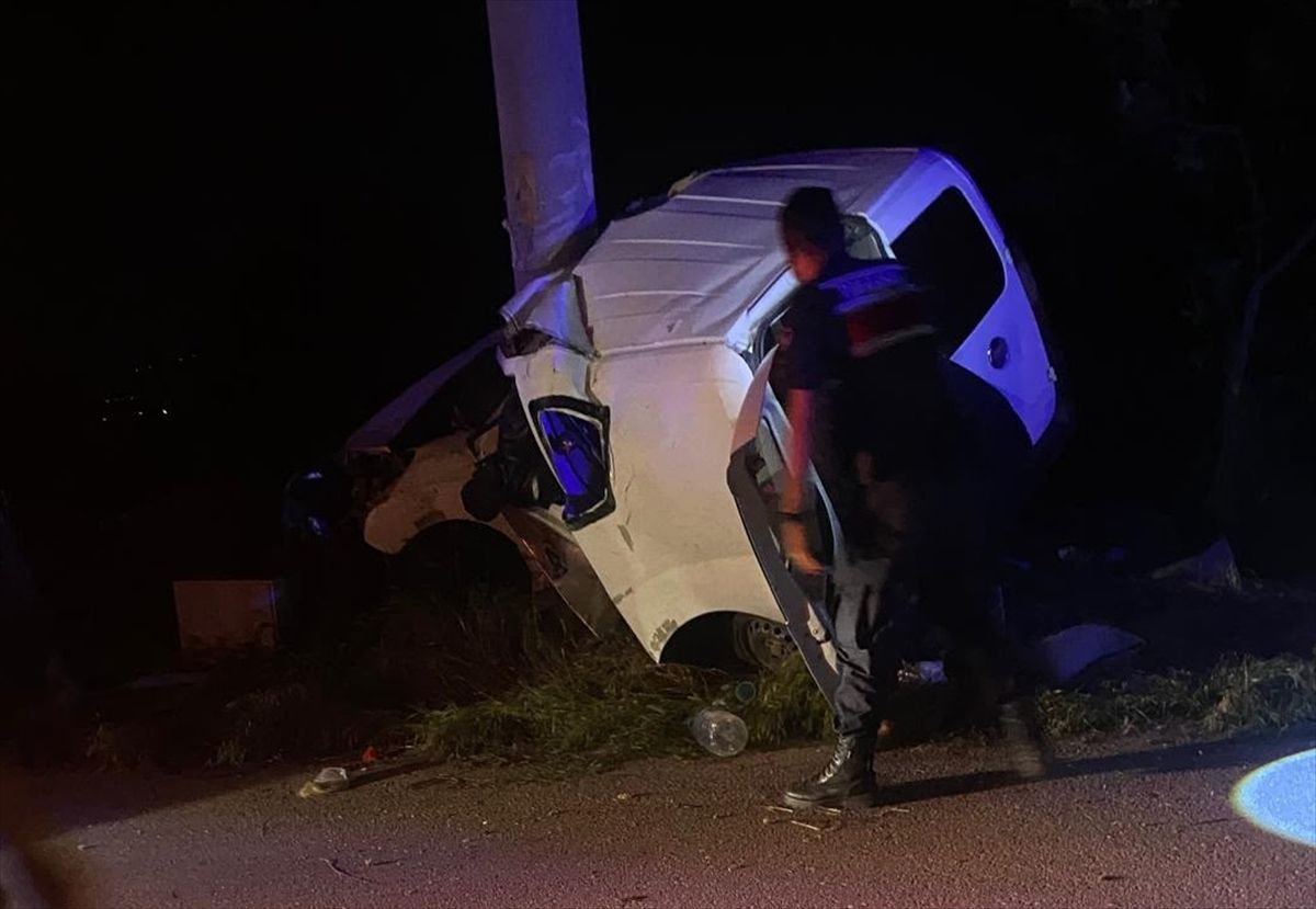 Isparta\'da Trafik Kazası: 2 Ölü, 2 Yaralı