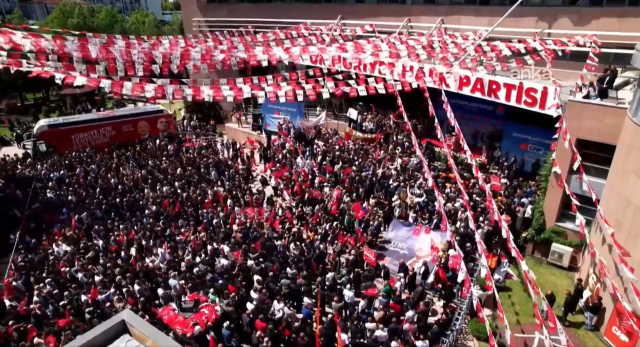Kılıçdaroğlu: Gafilleri koynumda beslediğim için, FETÖ ajanlarını fark edemediğim için beni affedin