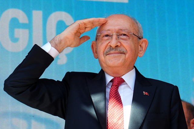 Kılıçdaroğlu, Genel Merkez önünde esti gürledi: Hesap soracağım hesap