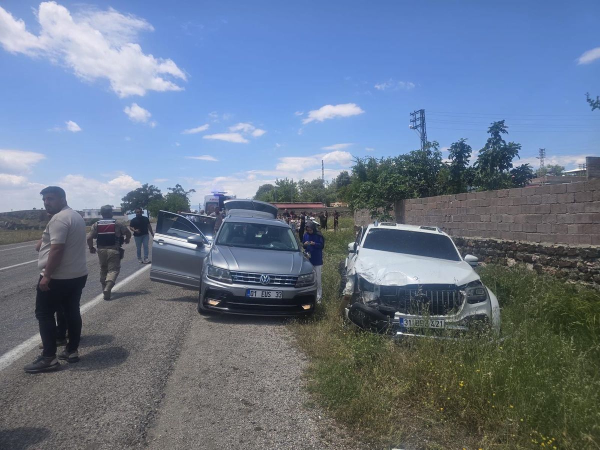Kilis\'te Trafik Kazası: 9 Yaralı