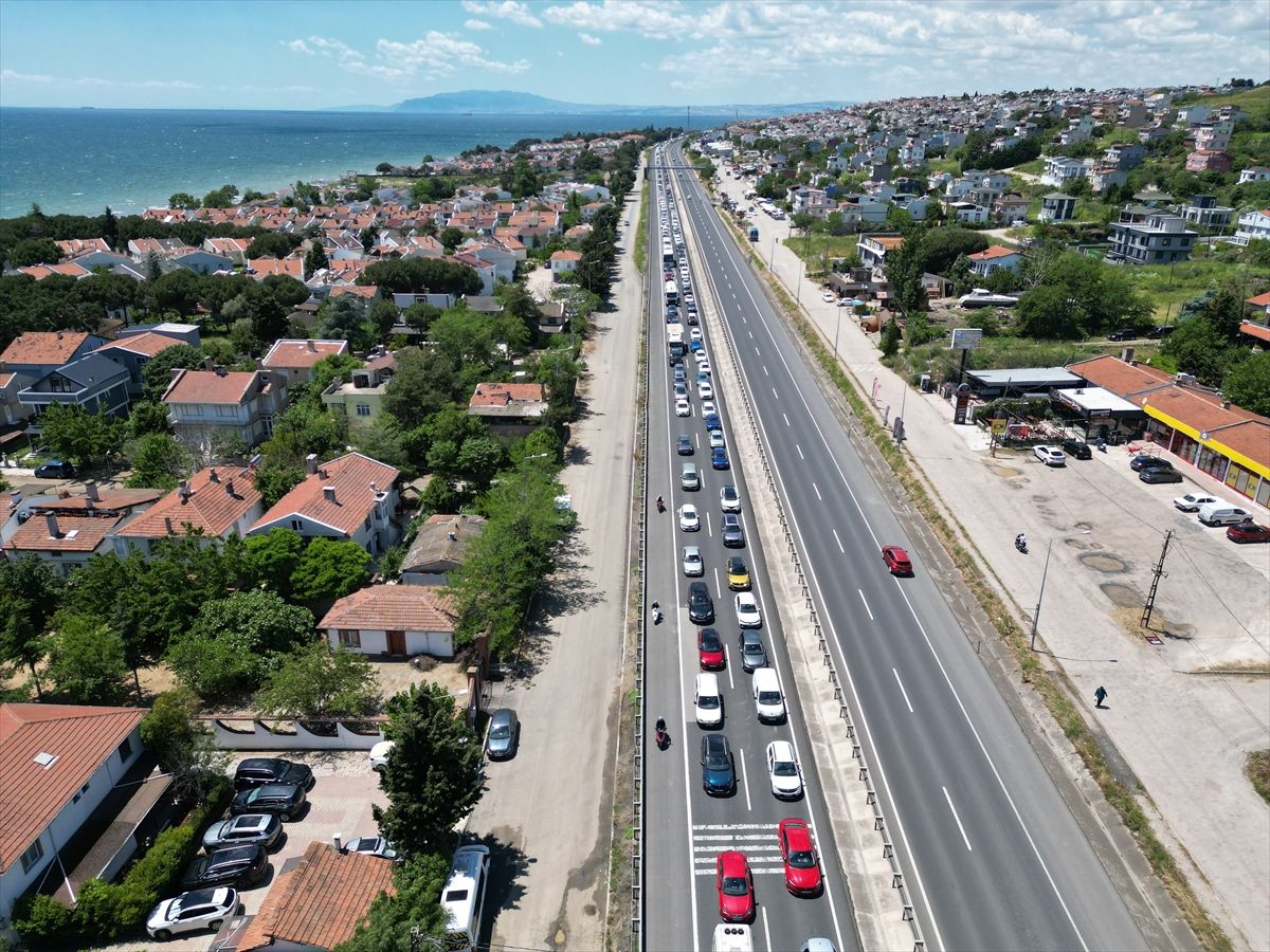 Tekirdağ\'da Bayram Dönüşü Yoğunluğu