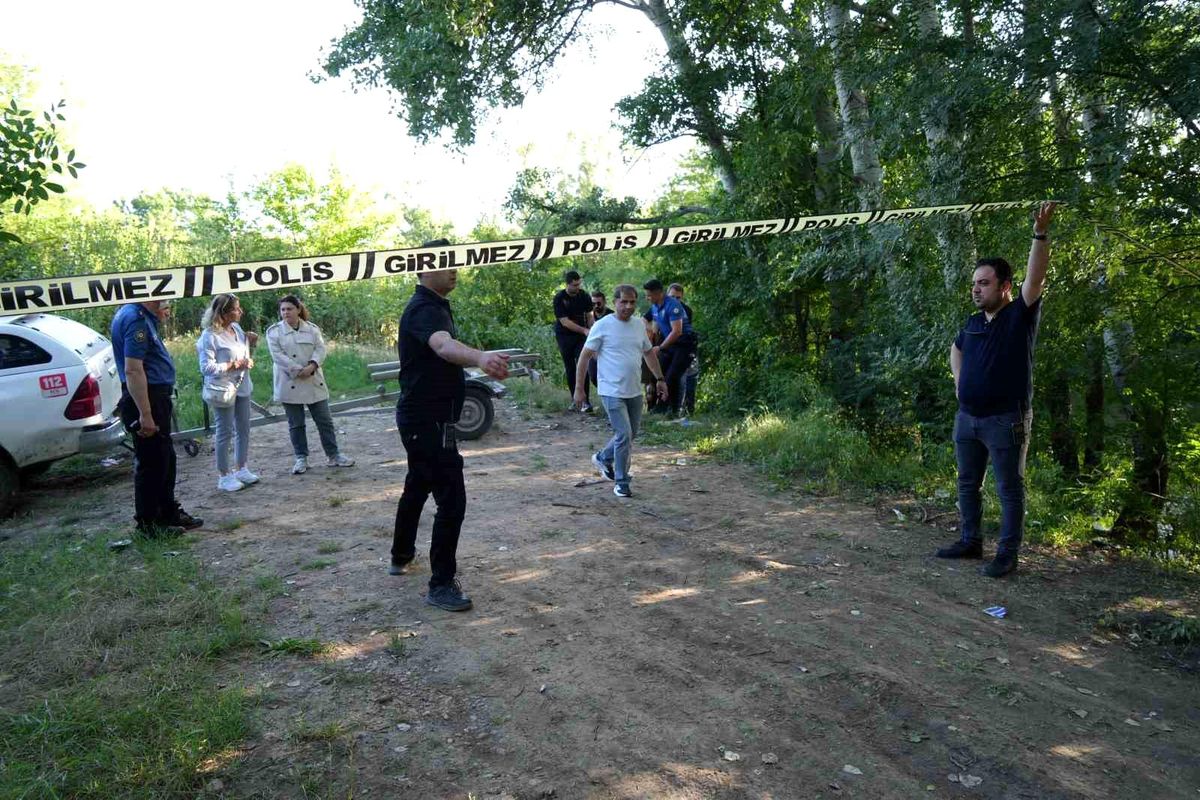 Edirne\'de Kayıp İki Arkadaşın Cesedi Bulundu