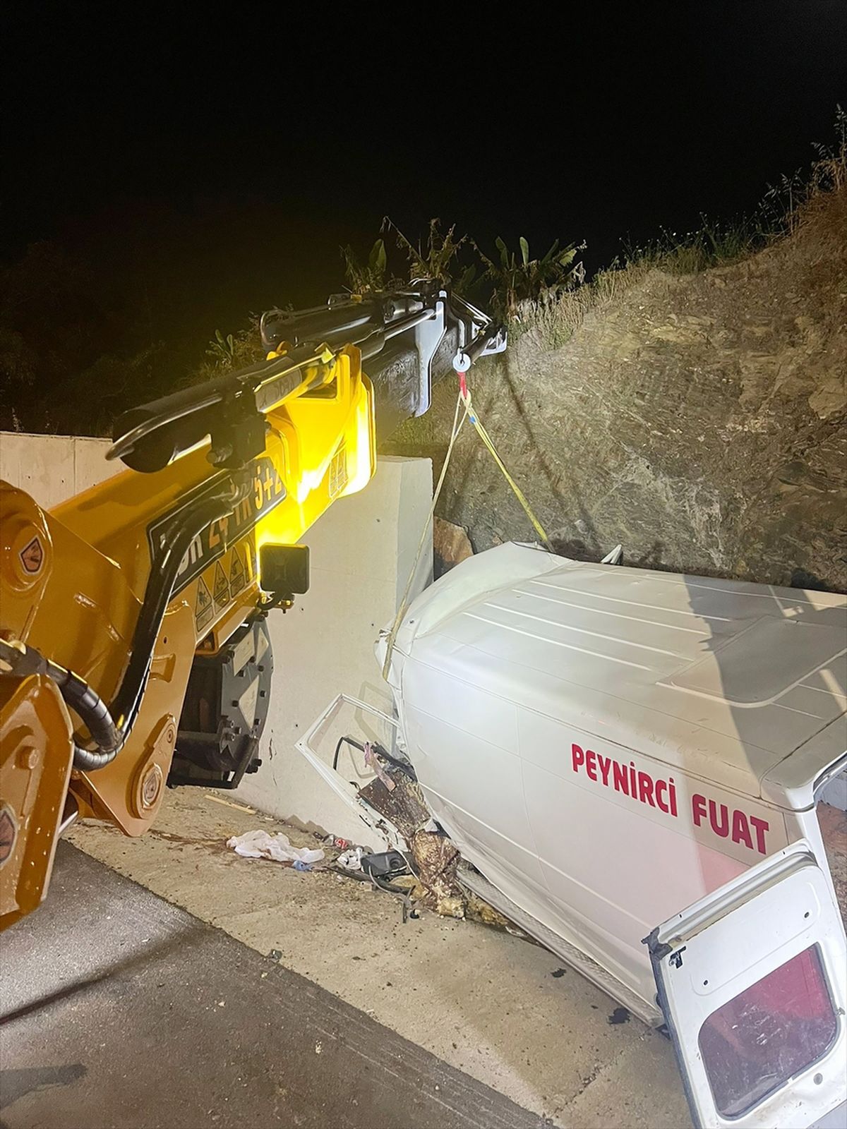 Alanya\'da Panelvan Kazası: Sürücü Hayatını Kaybetti