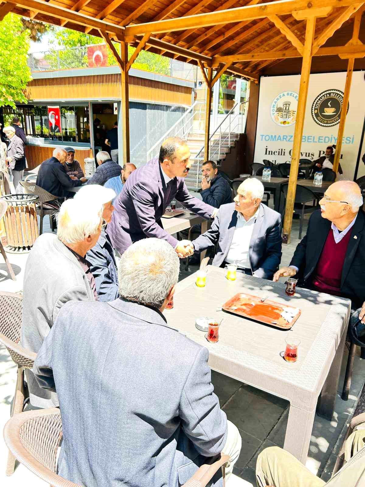 Bayramda Vatandaşlarla Buluştu