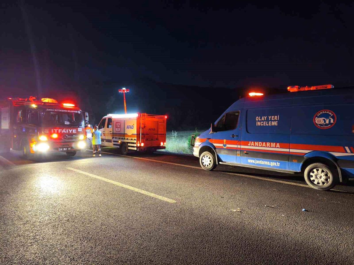 Denizli\'de Otobüs Kazası: 3 Ölü, 20 Yaralı