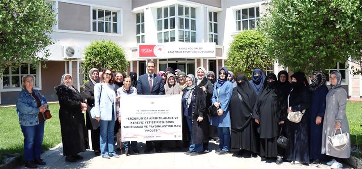 Kadın Çiftçilere Tarımsal Eğitim