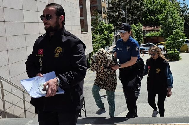 Kapkaç Zanlısı Eskişehir'de Tutuklandı