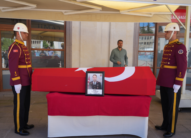 Görevi başında şehit düşen Yusuf Ergün, ebediyete uğurlandı