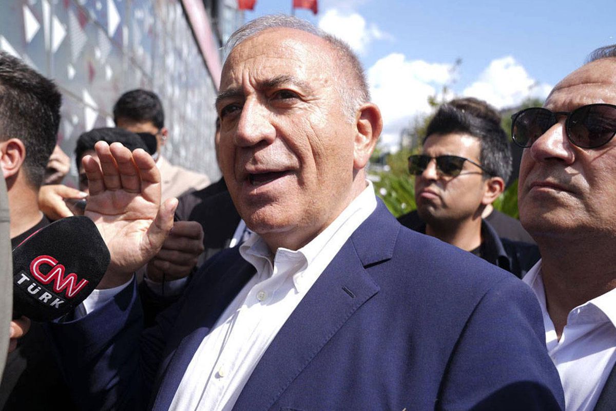 Gürsel Tekin, CHP\'deki kurultay çağrılarına karşı çıktı: Ne kadar sağlıklı olabilir?