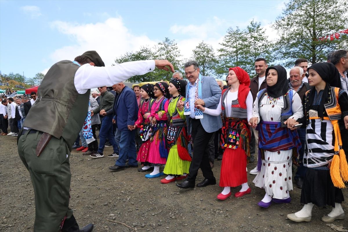 Akçaabat\'ta Hıdırellez Şenliği Coşkusu