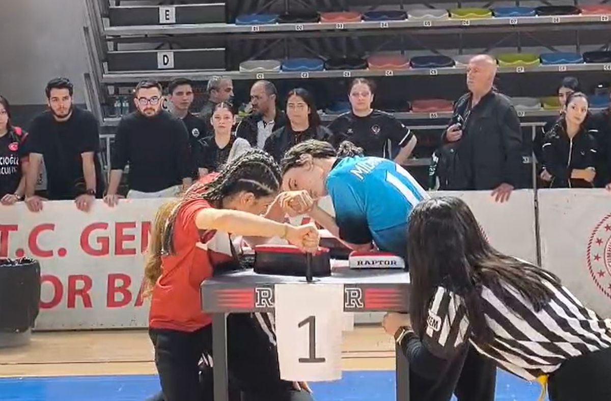 Şampiyon Sümeyye Hedefini Belirledi