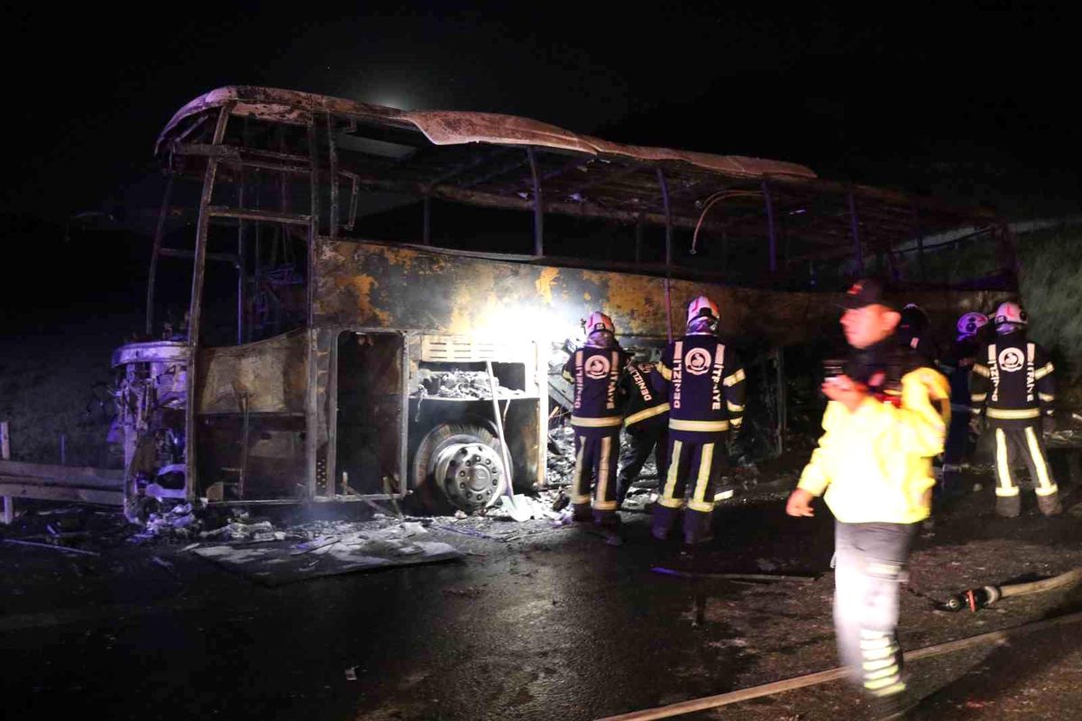 Denizli\'de Otobüs Kazası: 7 Ölü, 33 Yaralı