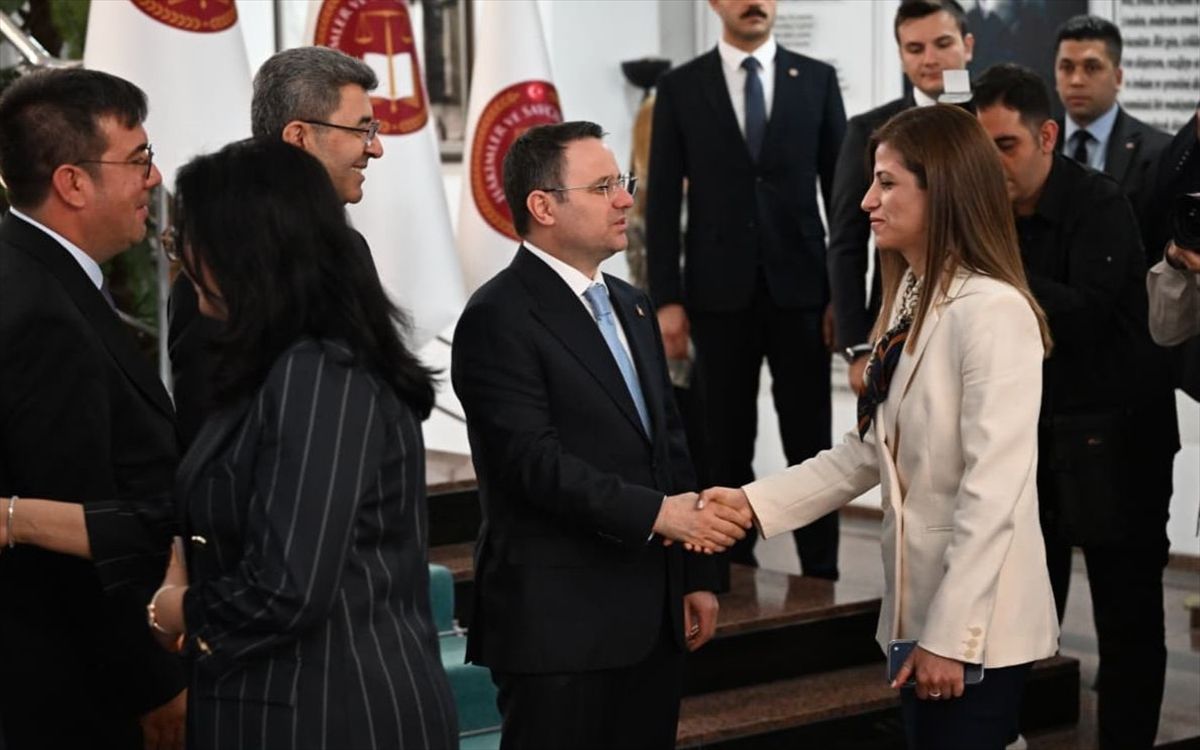 Adalet Bakanı Gürlek\'ten bayramlaşma mesajı