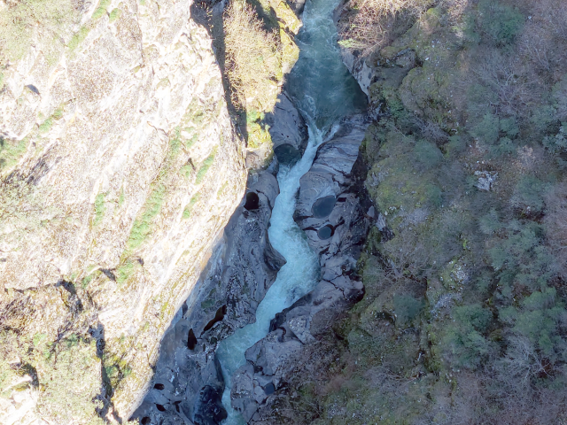 Tarihi kalıntıların da bulunduğu iki köy arasında kalan kanyon, keşfedilmeyi bekliyor
