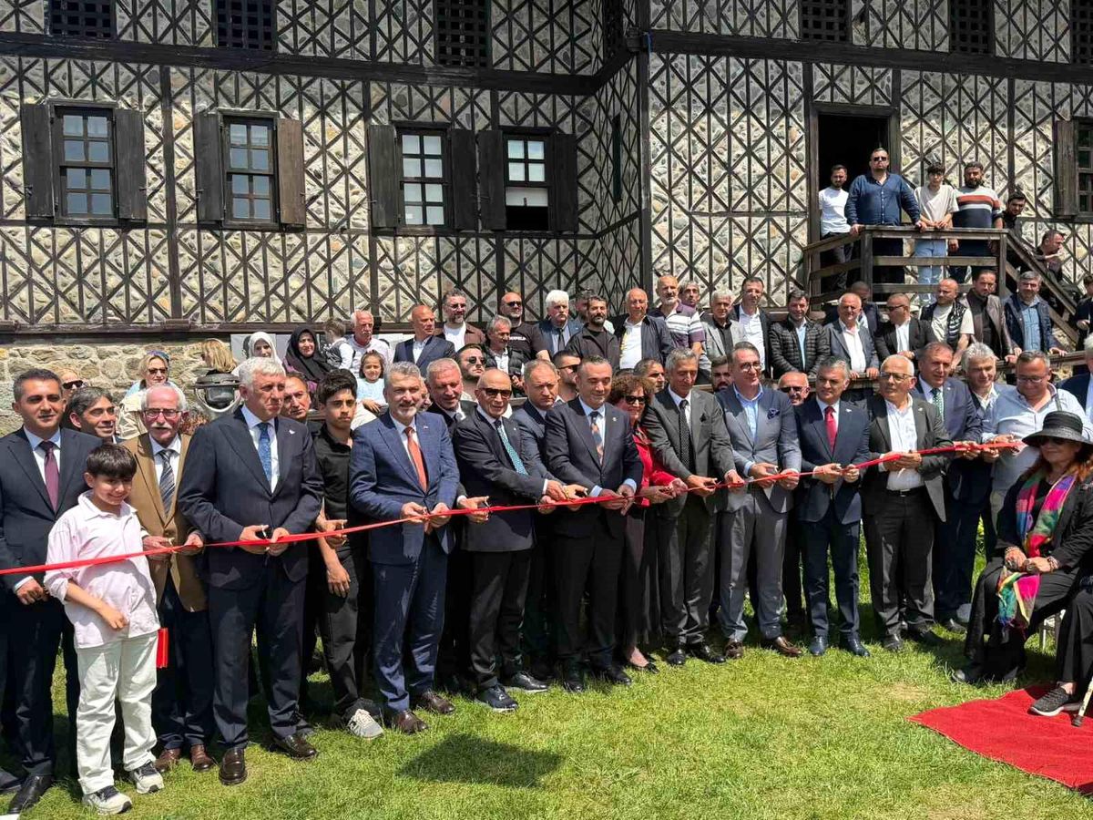 Baştımar Aile Müzesi ve Kitaplığı törenle açıldı