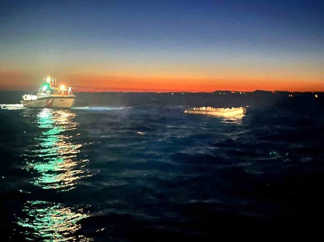 Çanakkale’de 30 Kaçak Göçmen Kurtarıldı