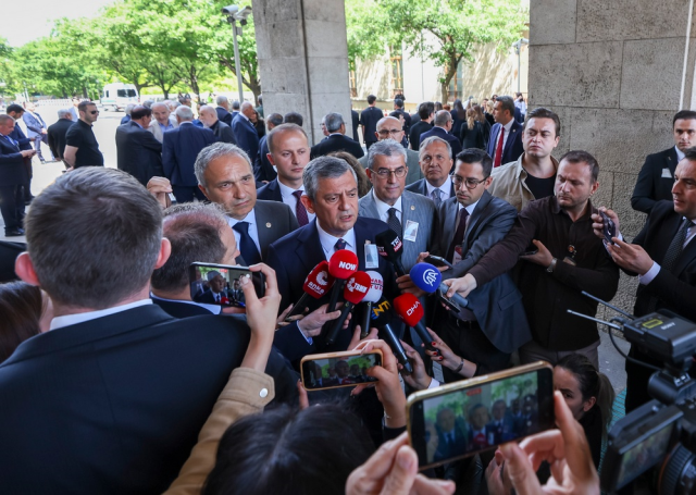 CHP'de grup toplantısı krizi! TBMM takviminde yer almadı, Özel'in ekibini jet başvuru yaptı