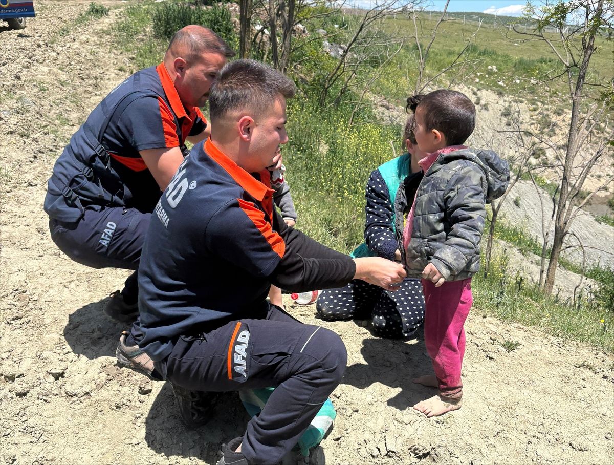 Kayıp Çocuklar Çamura Saplanmış Halde Bulundu