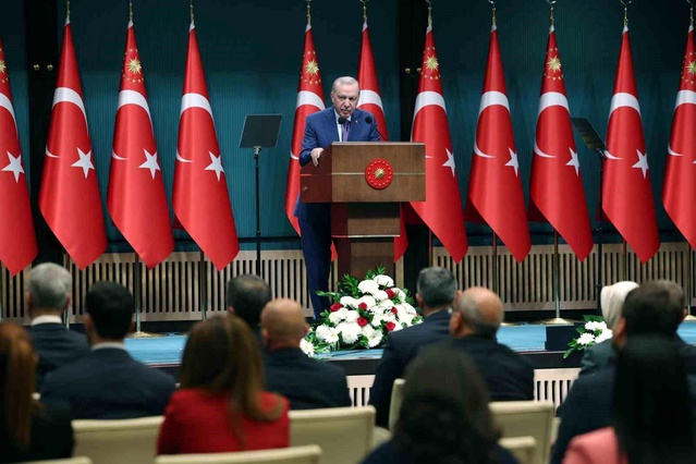 Cumhurbaşkanı Erdoğan: Ana muhalefetteki tartışmalarda yokuz