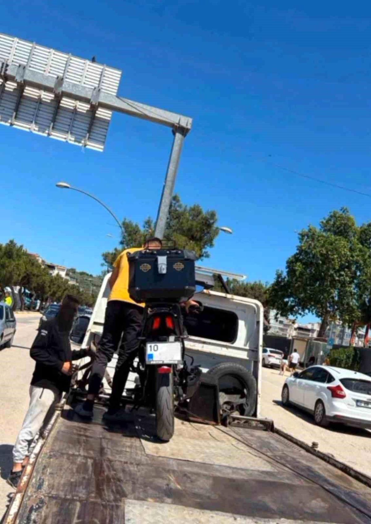 Erdek\'te Motosiklet Sürücüsüne 240 Bin Lira Ceza
