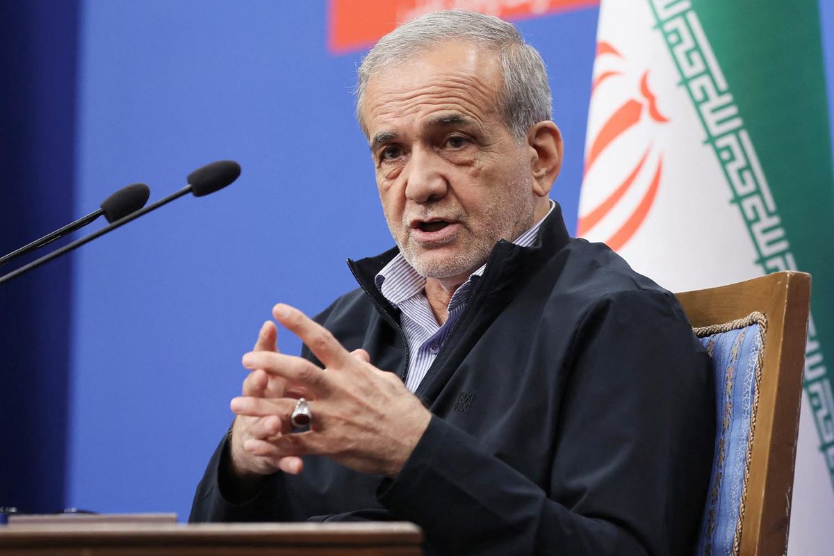 İran, Cumhurbaşkanı Pezeşkiyan\'ın istifa ettiği iddiasını yalanladı