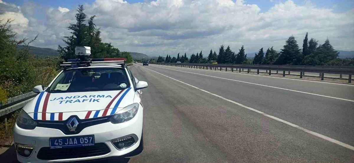 Manisa\'da Bayramda Trafik Kazaları %42 Azaldı