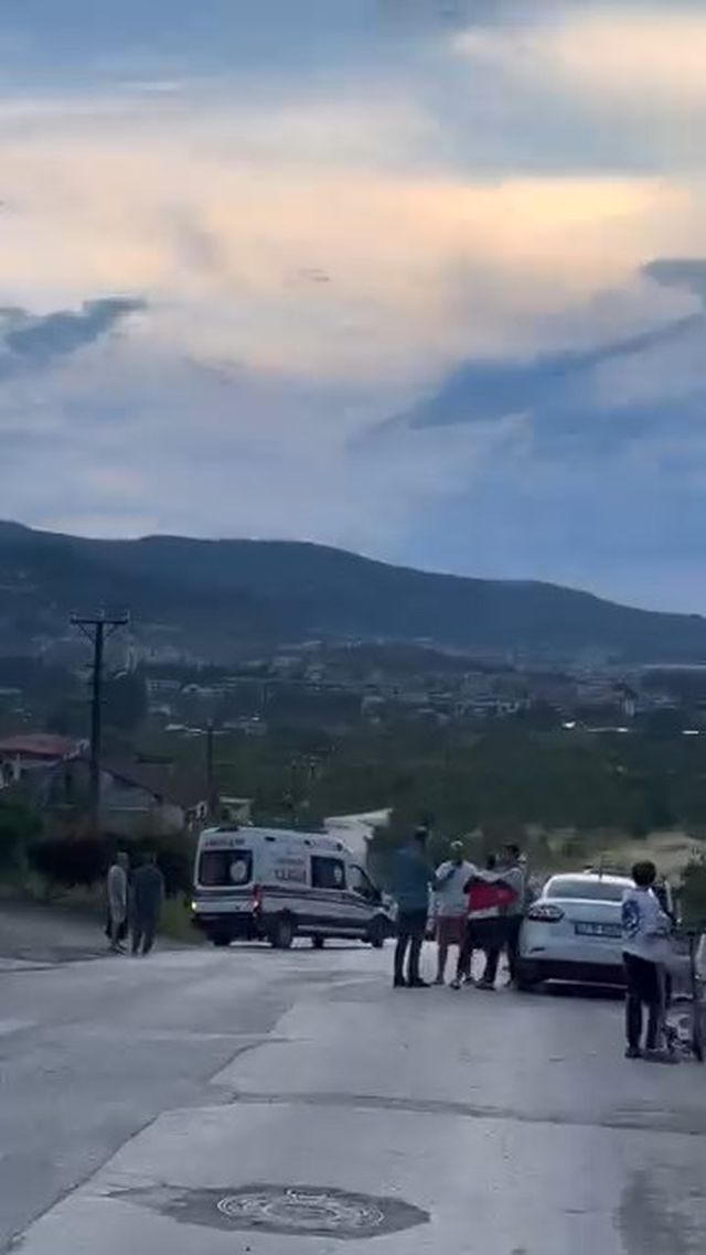 Kocaeli'de iki aile arasında silah, sopa ve taşlı kavga: 10 yaralı