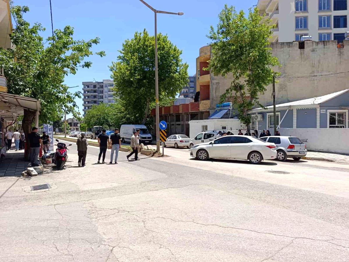 Adıyaman\'da Motosiklet-Otomobil Kazası: 1 Ağır Yaralı