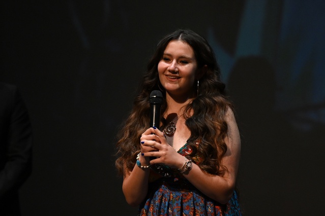 Emel Göksu’ya Uçan Süpürge Onur Ödülü
