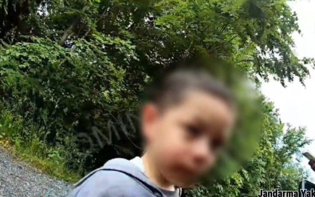 3 yaşındaki kayıp çocuk ormanda böyle bulundu! İlk sözleri yüreklere dokundu