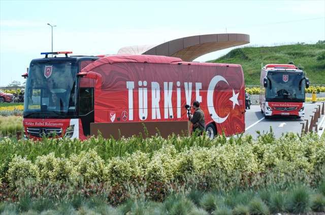 A Milli Takım ABD'ye gitti! Herkes aynı detaya takıldı