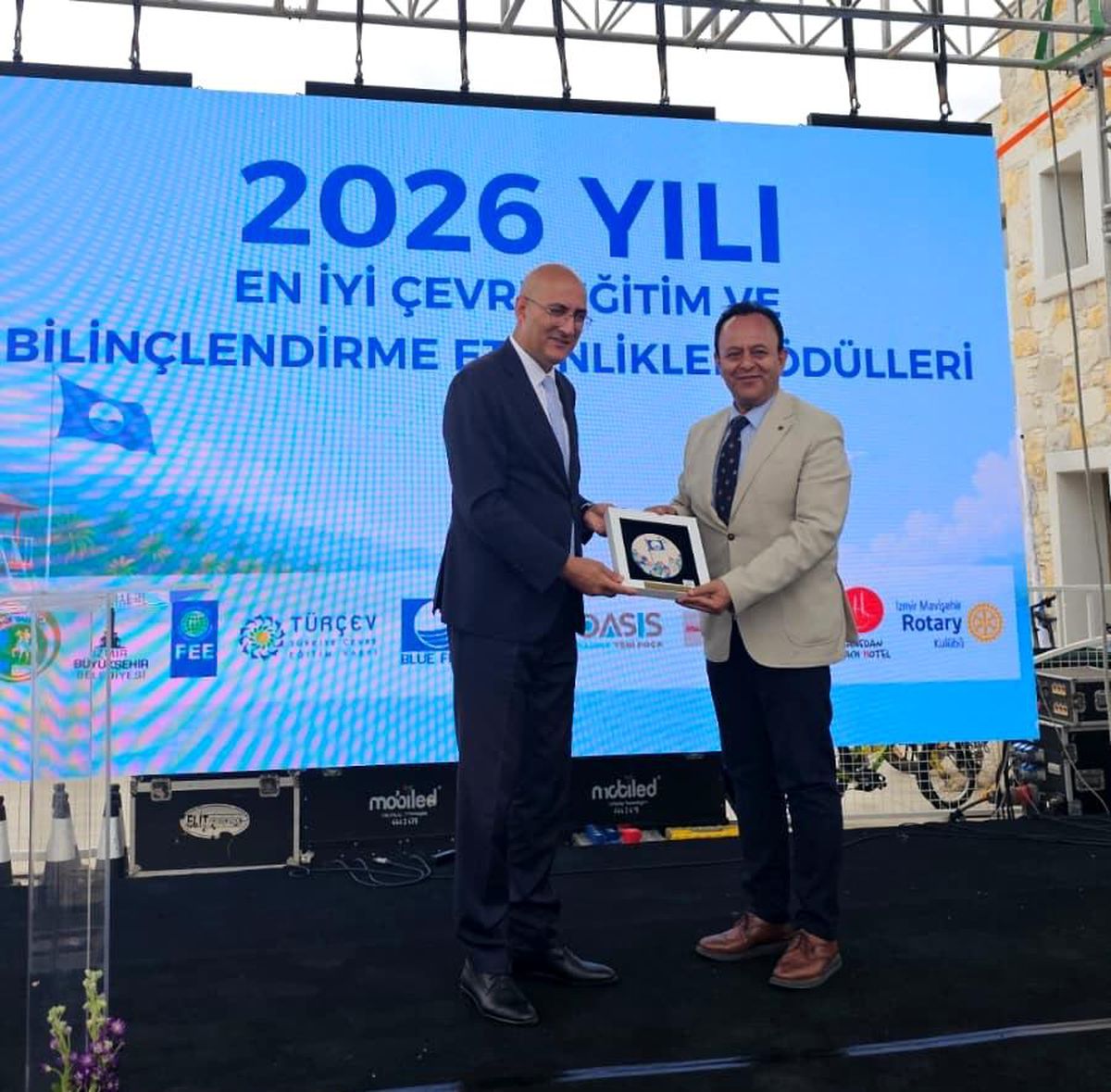 Alanya\'ya 79 mavi bayrak ve çevre eğitiminde bir ödül daha aldı