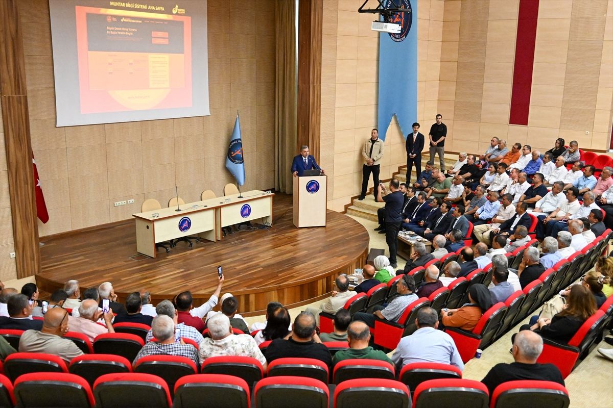 Antalya\'da Muhtarlar Eğitimi