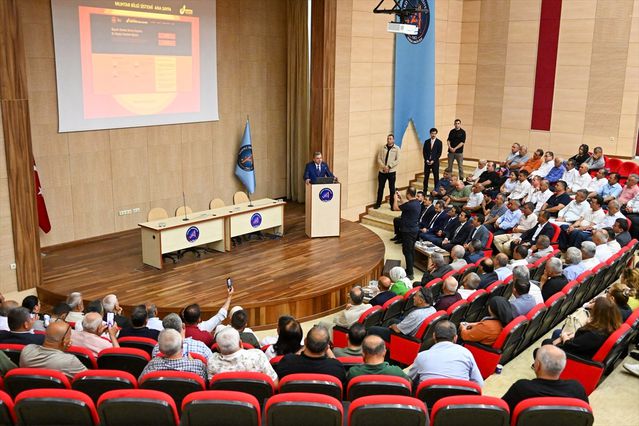 Antalya'da Muhtarlar Eğitimi