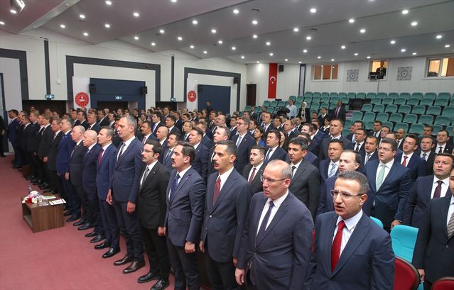 Bakan Çiftçi, Erzurum'da 