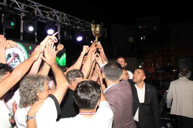 Tormet Üzümlüspor BAL'a Yükseldi