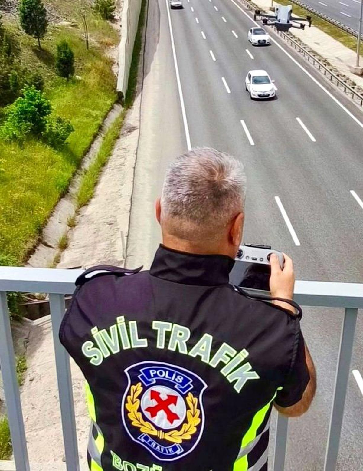 Bozüyük\'te Drone Destekli Trafik Denetimi