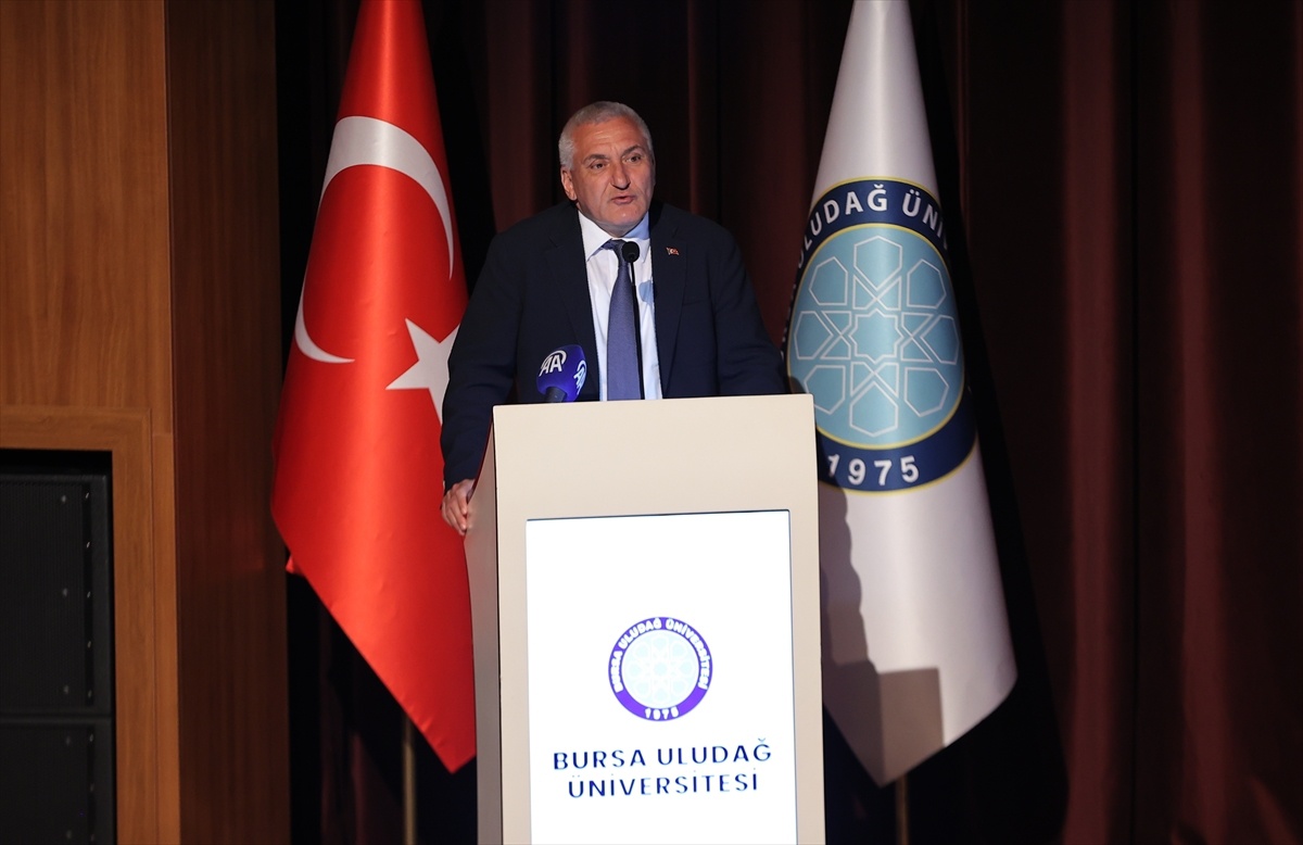 Tütün Bağımlılığına Dikkat Çeken Sempozyum