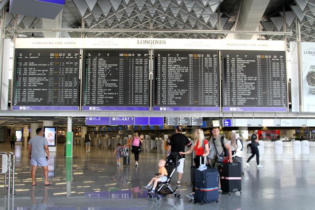 Urumqi-Frankfurt Hattı Açıldı