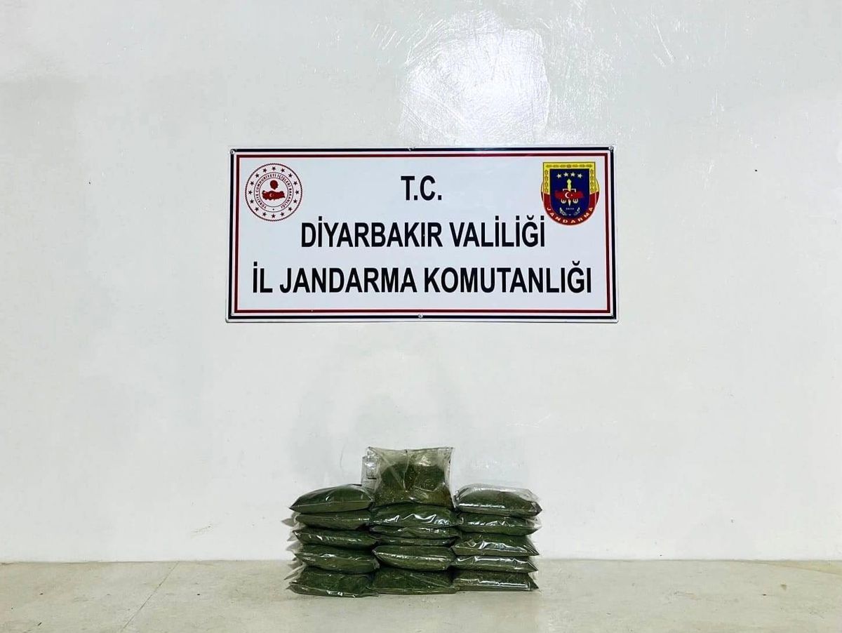 Diyarbakır\'da Uyuşturucu Operasyonu