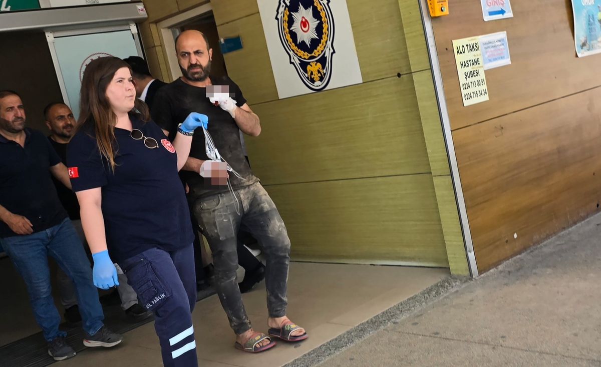 Mobilya İmalathanesinde Kaza: İşçi Parmağını Kayıp Etti