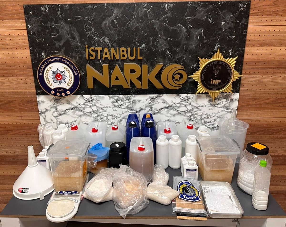 İstanbul\'da Uyuşturucu Operasyonu: 30 kg Ele Geçirildi