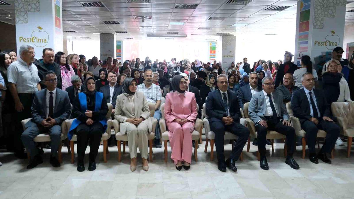Karaman\'da Hayat Boyu Öğrenme Haftası Etkinliği