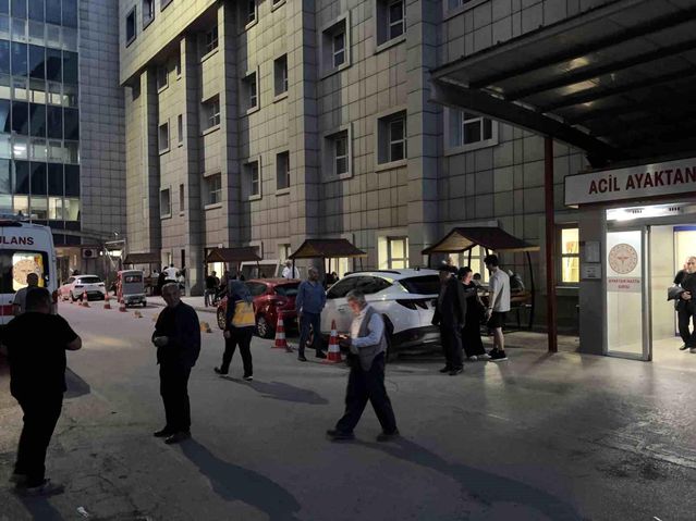 Bursa'da Silahlı Saldırı: Kayınço Araçta Kişiyi Vurdu