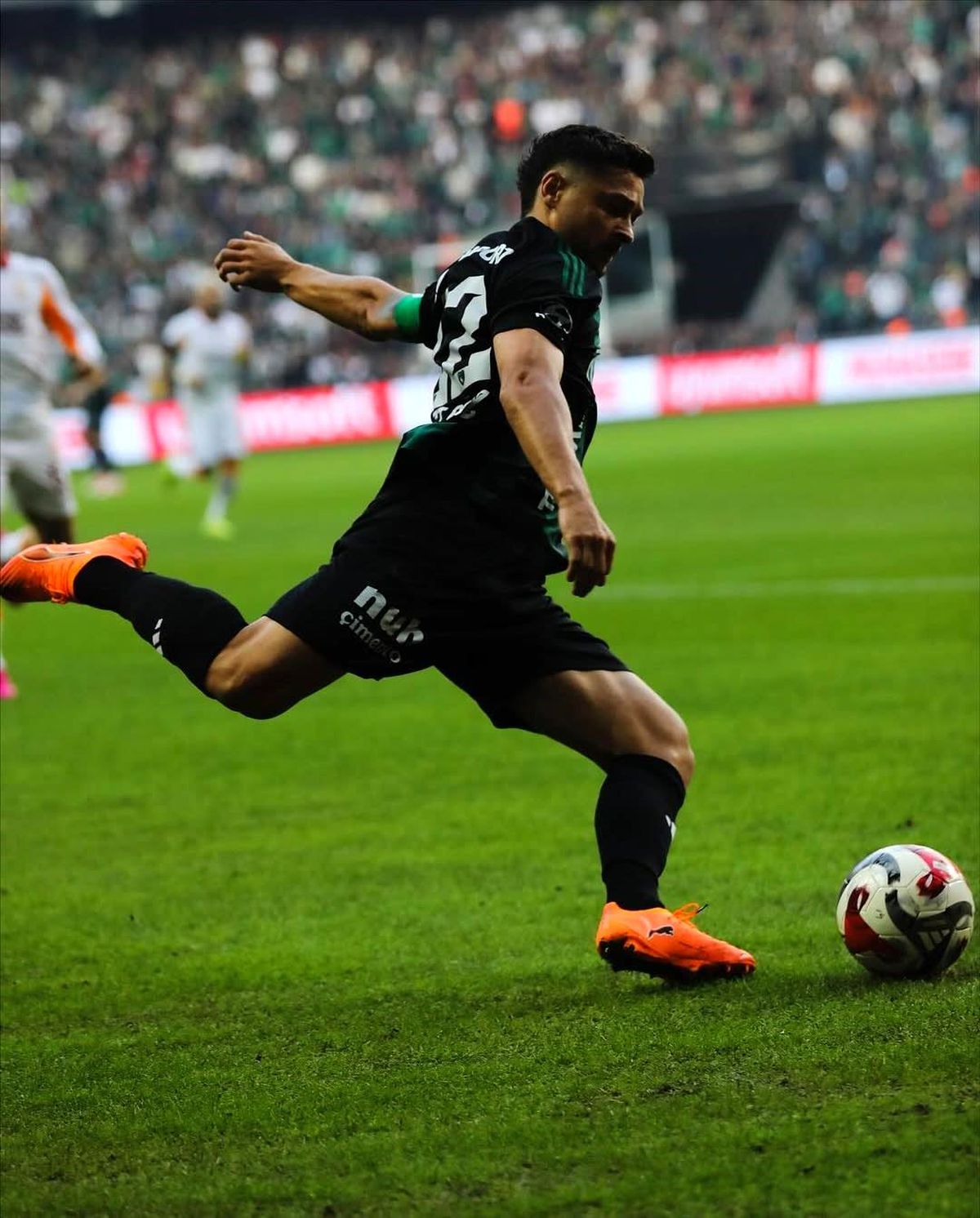 Kaptan Ahmet Oğuz Kocaelispor\'a veda etti