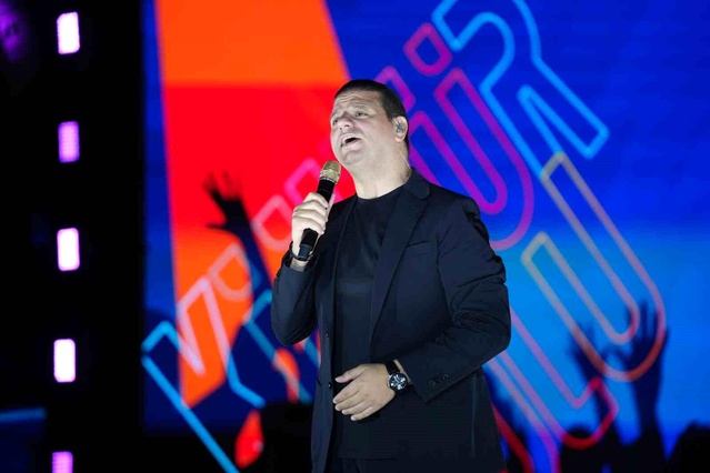 Kubat’tan Manisa’da Unutulmaz Konser