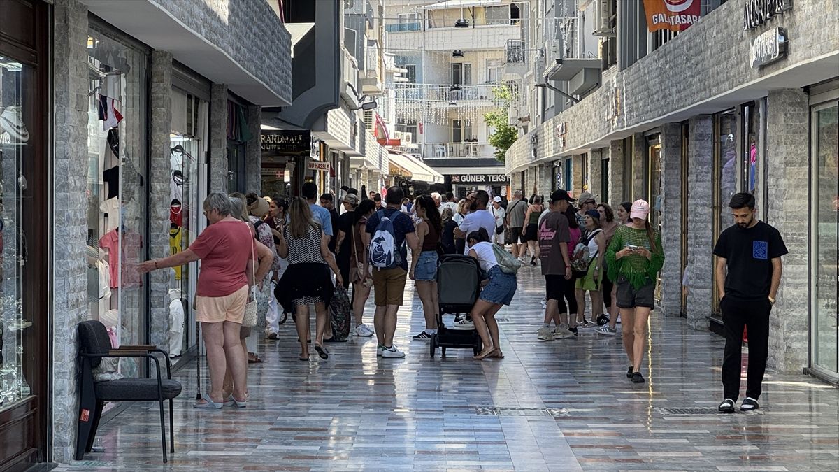Marmaris\'e Dev Kruvaziyer Ziyareti