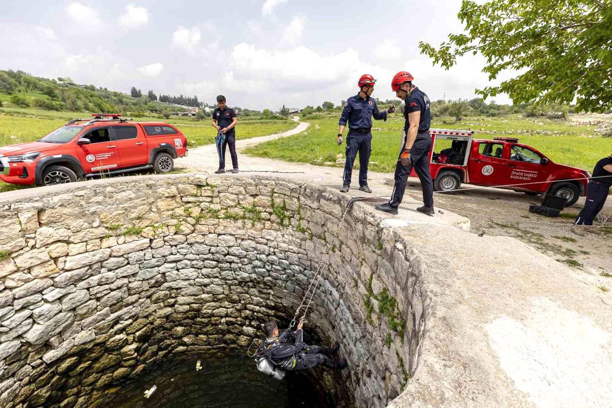 Mersin itfaiyesinden boğulma vakalarına karşı tatbikat