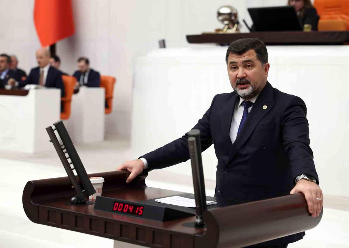 Milletvekili Öztürk "Akçakoca\'mızın yarınlarını inşa etme iradesini ortaya koyduk"